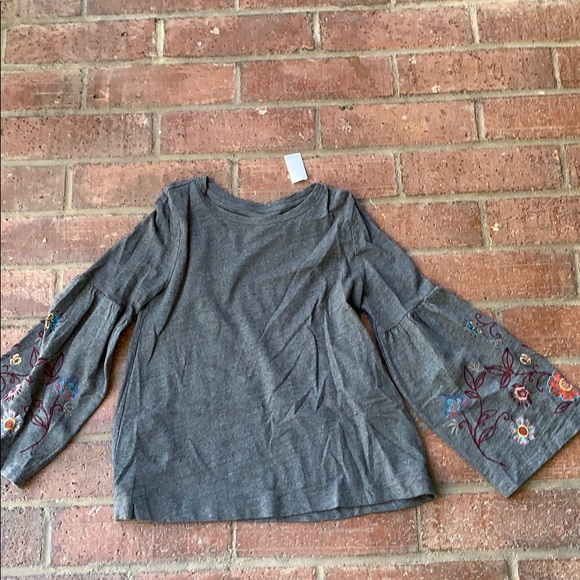LOFT Sweaters - NWT LOFT grey sweater with embroidery
